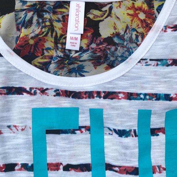 XHILARATION CROPPED FLORAL STRIPED MULTICOLOR LOOSE SLEEVELESS TOP SZ M  NWT - Picture 2 of 7